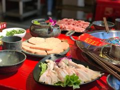 -谭鸭血老火锅(漳州路店)