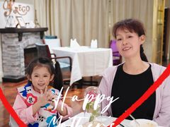 -深圳富苑皇冠假日套房酒店
