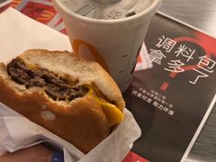 -麦当劳(静安寺店)