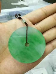 -北京七彩云南翡翠珠宝旗舰店(月坛店)