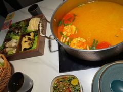 -椰子湾·海南火锅·糟粕醋·椰子鸡(正大广场店)