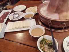 -前门杨记·铜锅涮肉(王府井·故宫店)