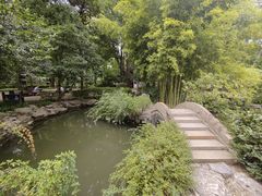-汇龙潭
