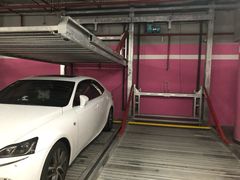 -白玉兰广场停车场