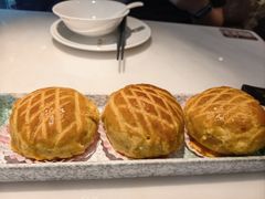 酥皮水牛奶菠萝包-陶陶居酒家(解放北路店)