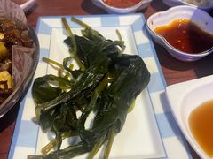-上海虹桥中心爱琴海亚朵S酒店