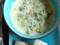 -蓝壁虎咖啡酒馆