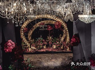 一生一世执子手，不离不弃共白头