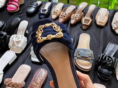 -广州周大福金融中心