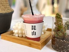 红丝绒拿铁-白棠(九方保利大厦店)