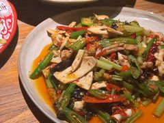-破三川·新川菜(静安大融城店)