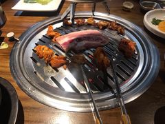 掌中宝-·缸桶屋·韩式牛肋条自助烤肉(西湖D11店)