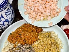 -裕兴记•蟹黄面馆(人民广场店)