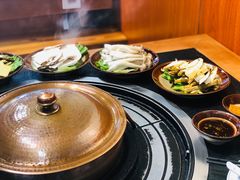 -阿山卓·野生菌火锅·纳西火塘烤肉