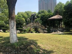 -山明水秀大饭店