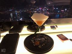 -OZONE 顶楼酒吧(香港丽思卡尔顿酒店)