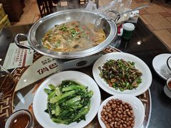 -洁雅小南方俏巴鱼馆(汴河街店)