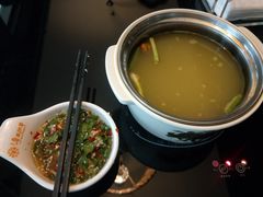 老坛酸菜锅-鲁西肥牛(九方购物中心店)