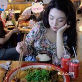 成都探店｜打卡成都麻辣烫天花板—老街称盘麻辣烫