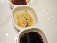 -洪氏嗨捞·广东猪肚鸡·椰子鸡火锅(西咸万象城店)