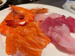 -大中华希尔顿酒店-念自助餐·嗨啤·小龙虾