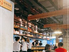 -I HOLIC艾豪丽披萨(KKone店)