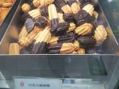 巧克力维纳斯-上海哈尔滨食品厂(淮海中路店)