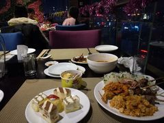 芝士蛋糕-粤海酒店-旋转餐厅