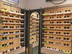 -MUJOSH木九十眼镜(月星环球港B1店)