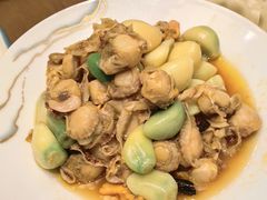 -赶海部落海鲜城(海阳路店)