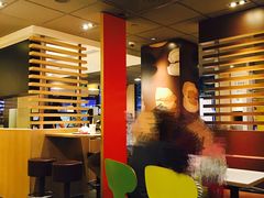 -麦当劳(新华路步步高店)