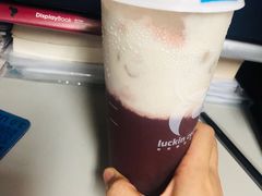 桃桃芝士红宝石茶-luckincoffee瑞幸咖啡(东方都会大厦店)