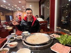 -老来福·非遗酸汤兔(凯旋路店)