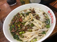 酸辣鸡杂粉-肆姐面粉馆(坡子街店)