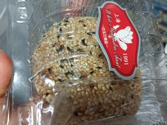 -白玉兰食品甜凤店(合生汇店)