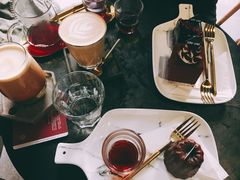 -UNI UNI(环亚凯瑟琳店)