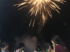 -仙浴湾广场