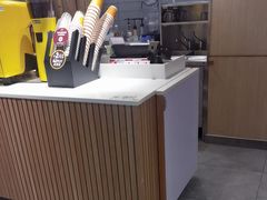 -麦当劳(百联西郊购物中心店)