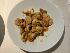 -MONICH牛排融合餐厅(和义大道购物中心店)