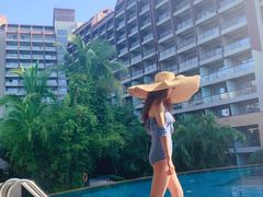 -三亚湾海居铂尔曼度假酒店