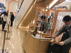 -奈雪的茶(市百一店)