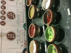-呷哺呷哺(维多利万悦城店)