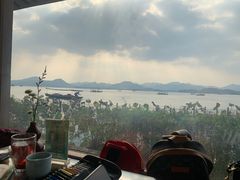 -湖畔居茶楼(湖滨店)