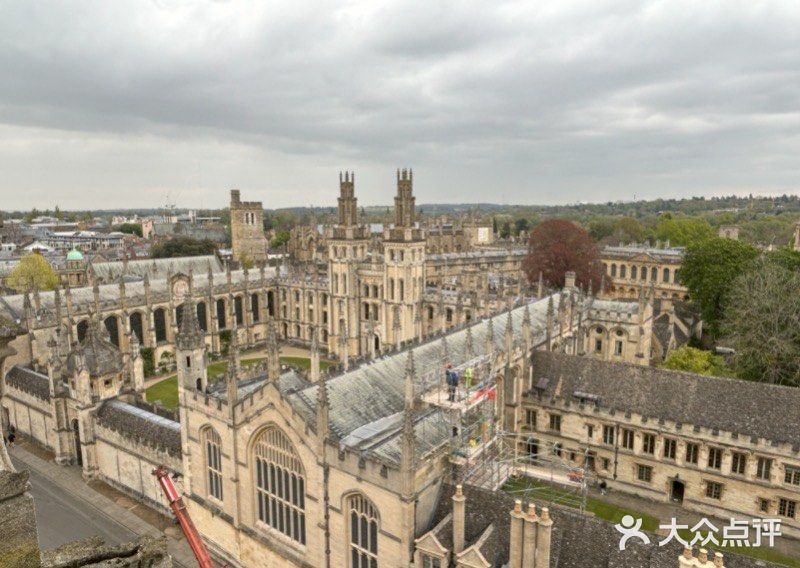 牛津大学图片