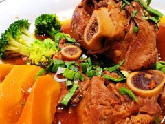 -康师傅私房牛肉面(马泉营奥莱店)