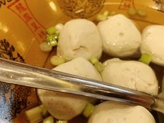 手工鱼丸汤-胖大嫂渔家排档·全海景餐厅(渔村店)