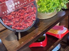 -醉董牛川派鲜肉自选火锅(烟台店)