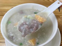 -河记肠粉店