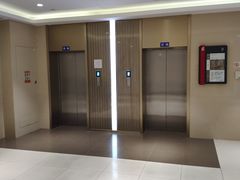 -百联临沂购物中心(临沂路店)