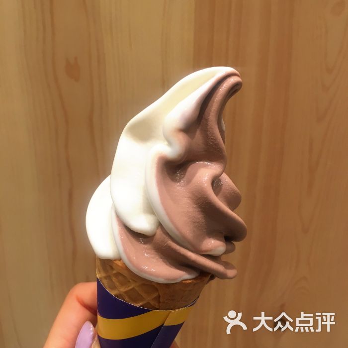 宜家餐厅(漕溪路店)双色冰淇淋图片 - 第3张